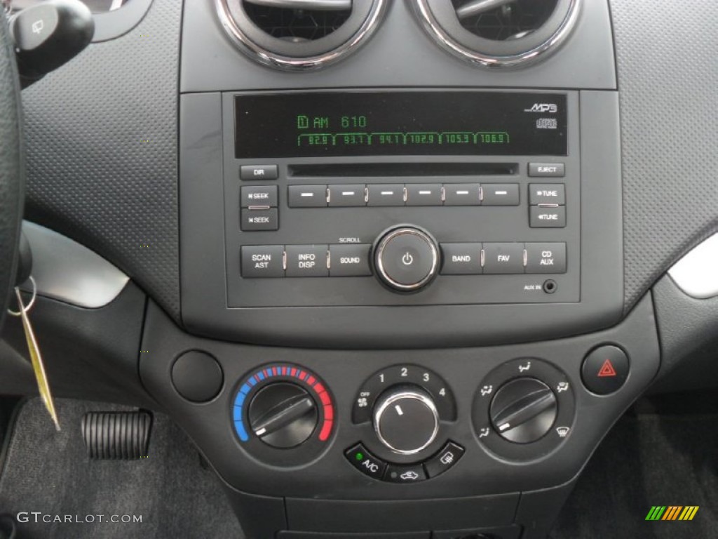 2011 Chevrolet Aveo Aveo5 LT Audio System Photo #54022008