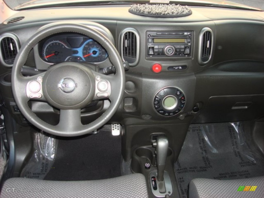 2009 Nissan Cube Krom Edition Light Gray Dashboard Photo #54023411