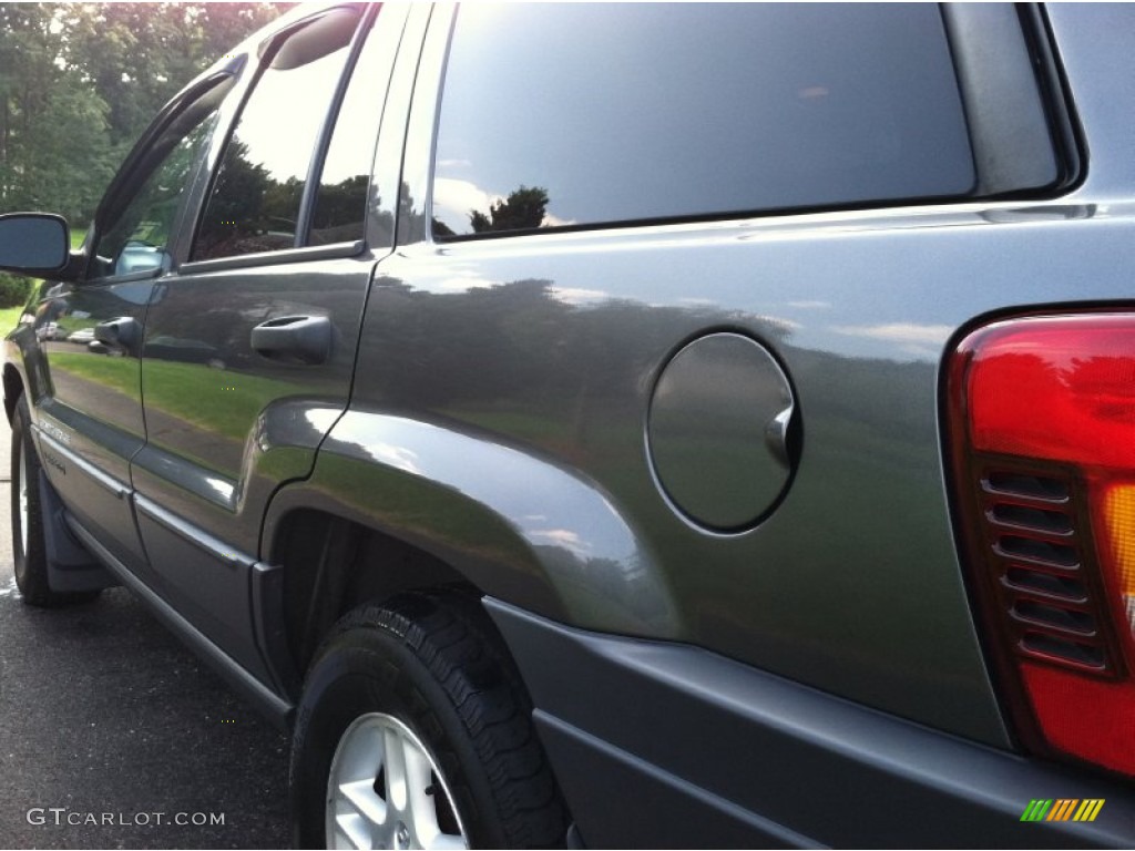 2003 Grand Cherokee Laredo 4x4 - Graphite Metallic / Dark Slate Gray photo #10