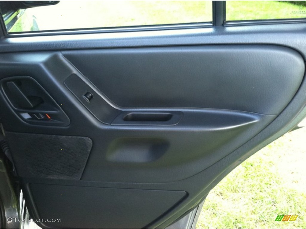2003 Grand Cherokee Laredo 4x4 - Graphite Metallic / Dark Slate Gray photo #31
