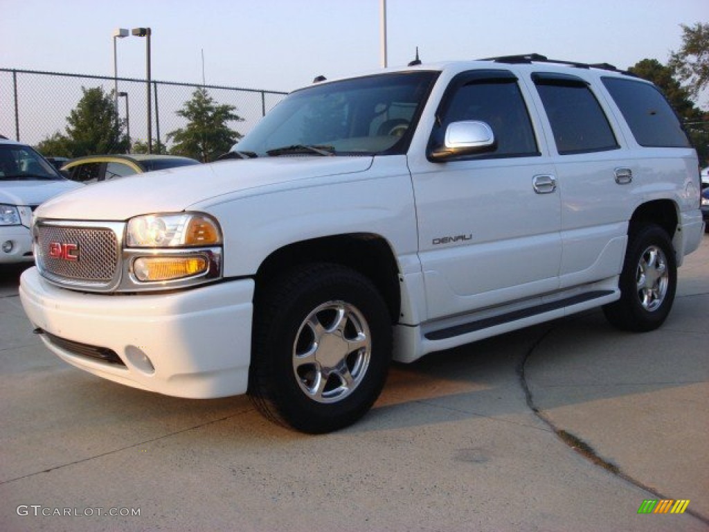 2004 Yukon Denali AWD - Summit White / Stone Gray photo #5