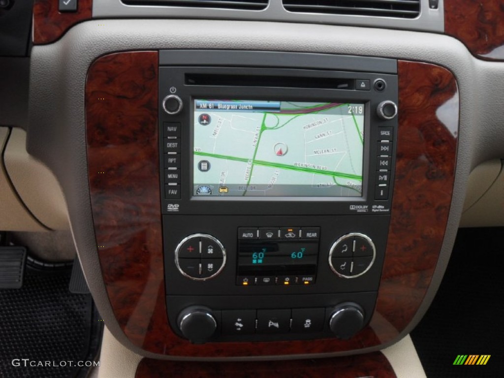2012 Chevrolet Suburban LTZ 4x4 Navigation Photo #54024178