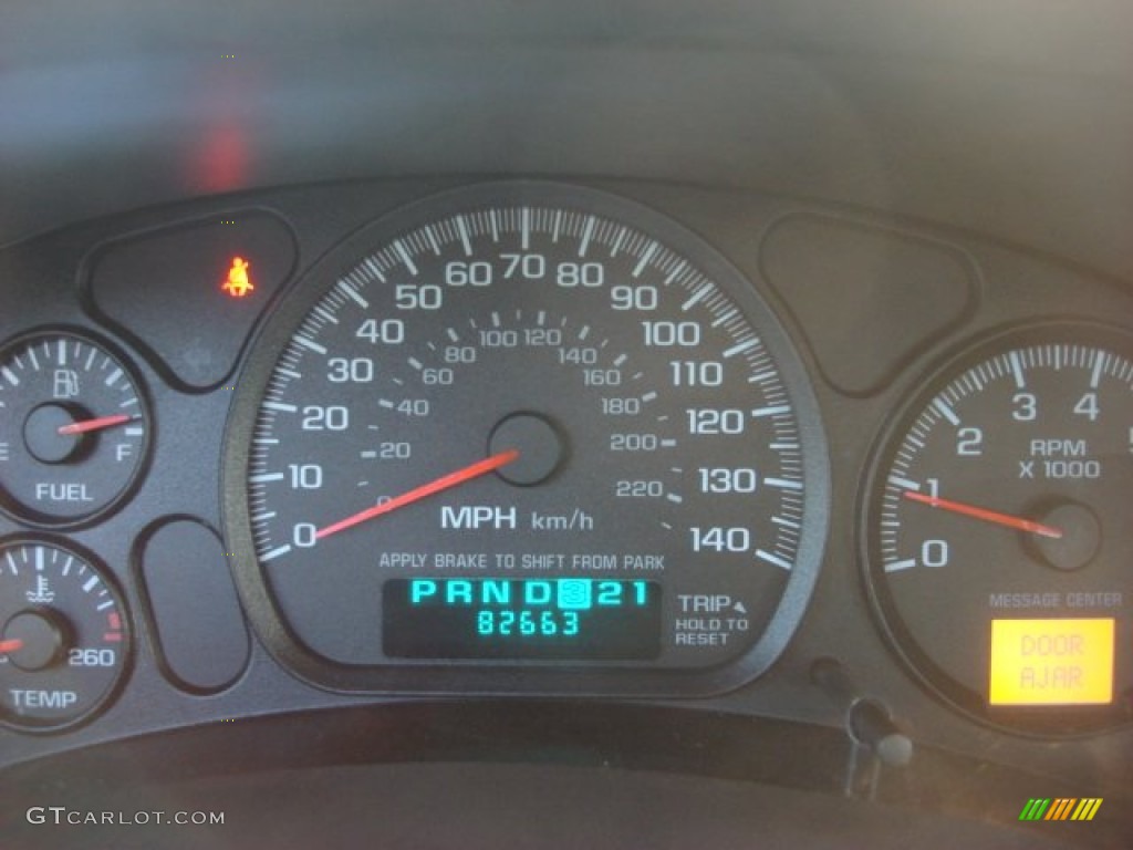 2005 Chevrolet Monte Carlo LT Gauges Photos