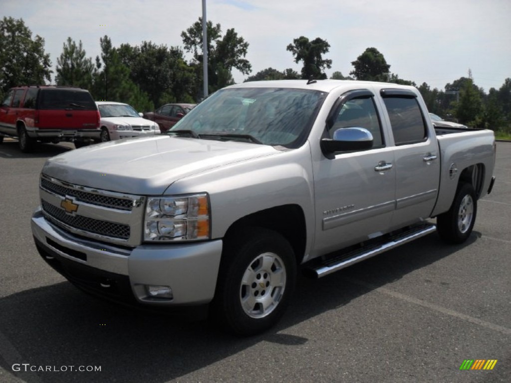 Sheer Silver Metallic Chevrolet Silverado 1500