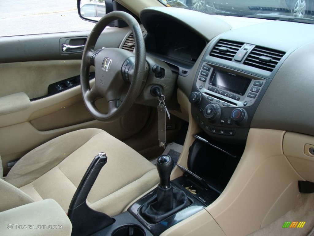 Ivory Interior 2007 Honda Accord SE Sedan Photo #54028207