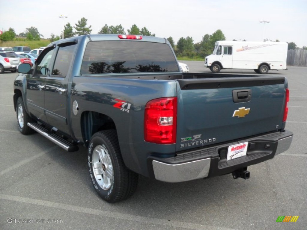 2011 Silverado 1500 LT Crew Cab 4x4 - Blue Granite Metallic / Ebony photo #2