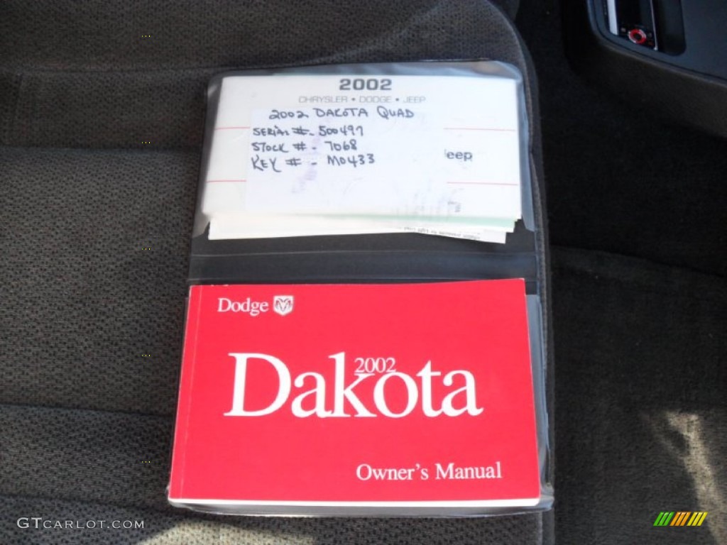 2002 Dakota Sport Quad Cab - Black / Dark Slate Gray photo #18