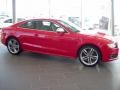 Brilliant Red - S5 4.2 quattro Photo No. 3