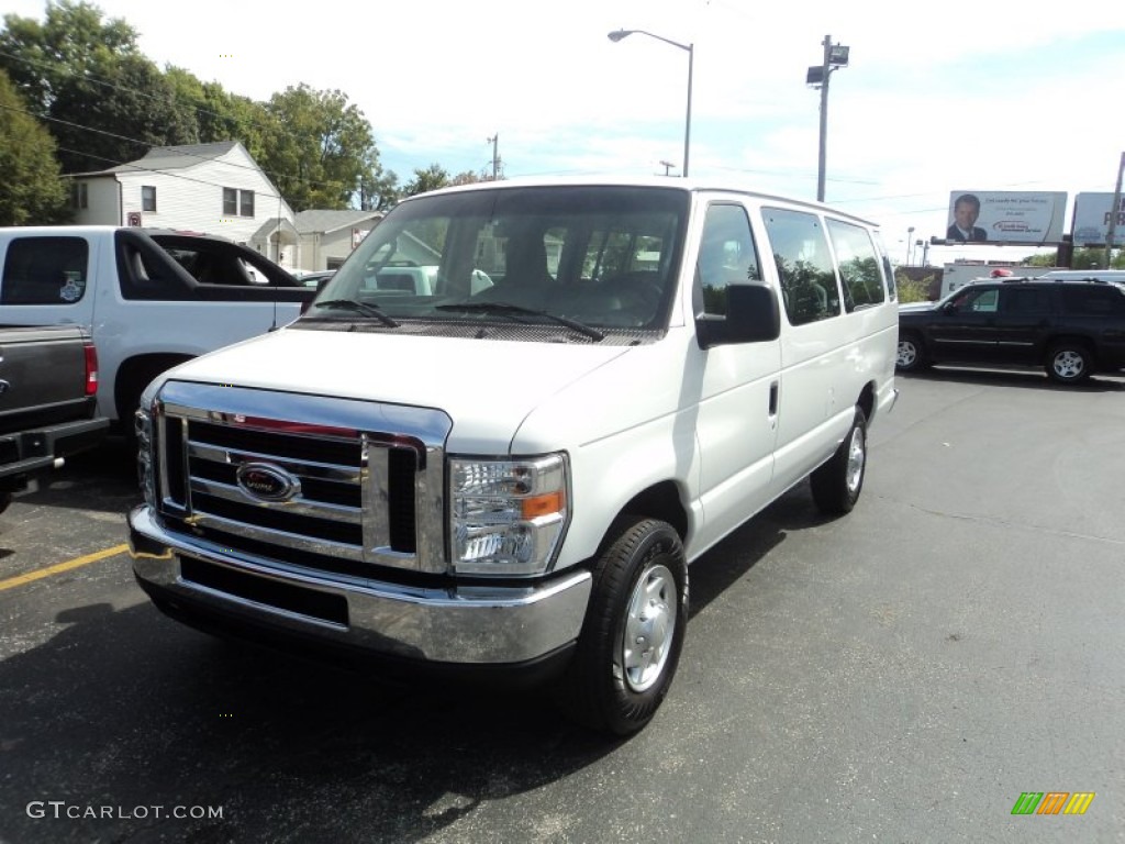 2010 E Series Van E350 XLT Passenger Extended - Oxford White / Medium Flint photo #2