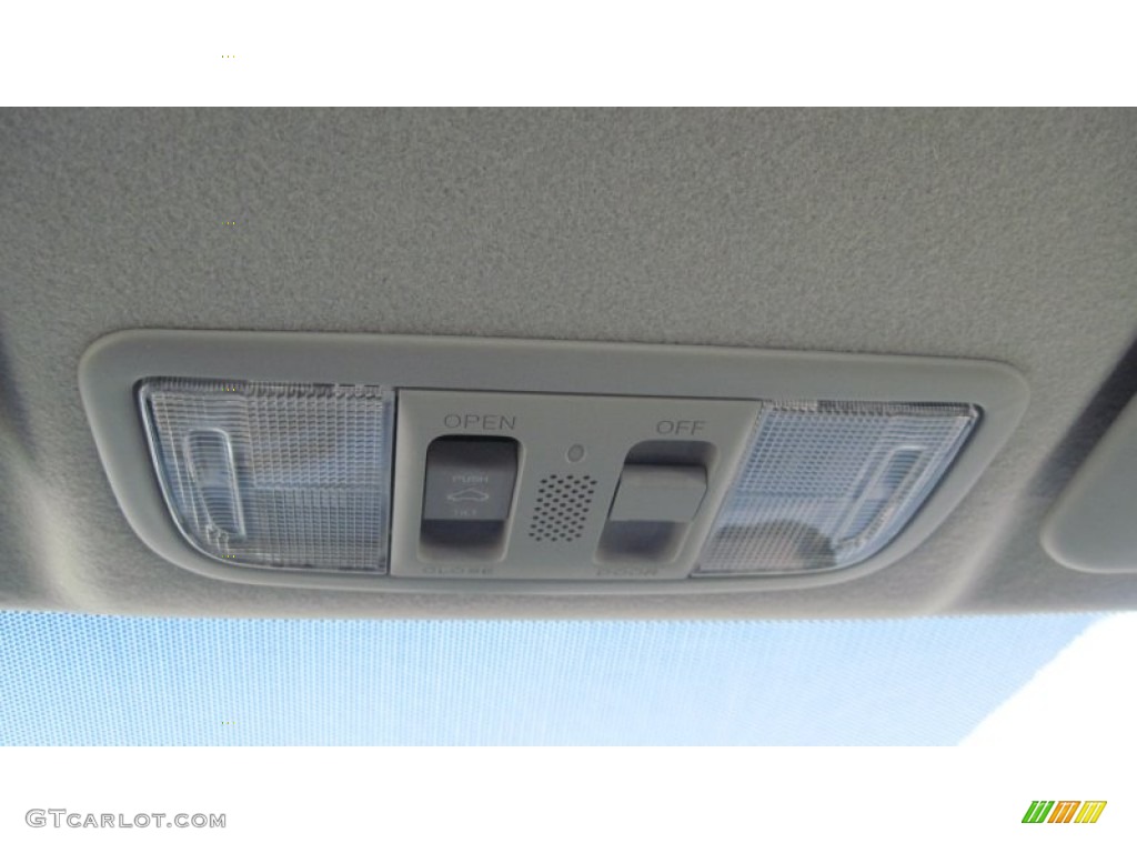 2012 Honda Civic Si Sedan Controls Photo #54040730