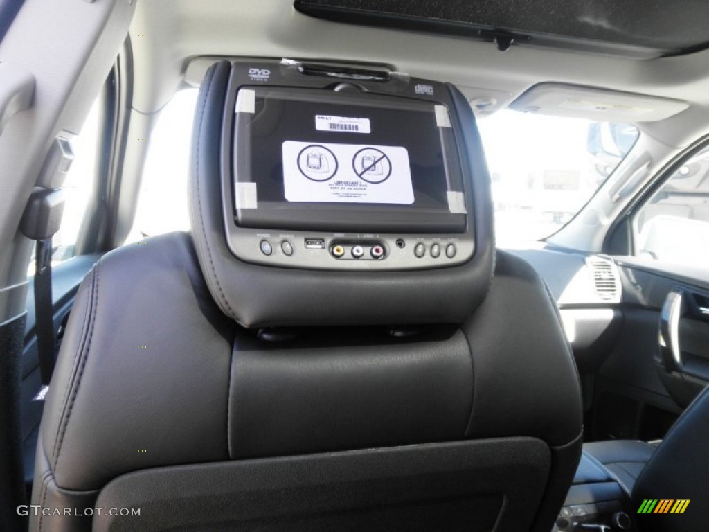 2012 GMC Acadia Denali AWD Controls Photo #54041507
