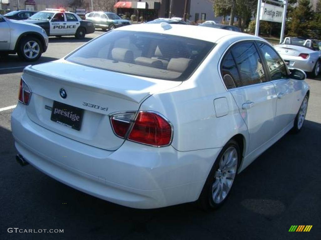 2006 3 Series 330xi Sedan - Alpine White / Beige photo #21