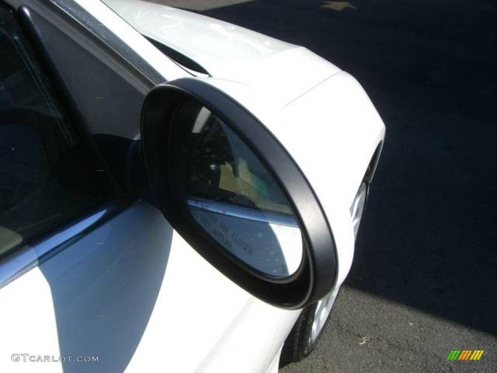 2006 3 Series 330xi Sedan - Alpine White / Beige photo #36