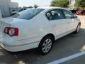 Candy White - Passat 2.0T Sedan Photo No. 7