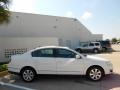 Candy White - Passat 2.0T Sedan Photo No. 8