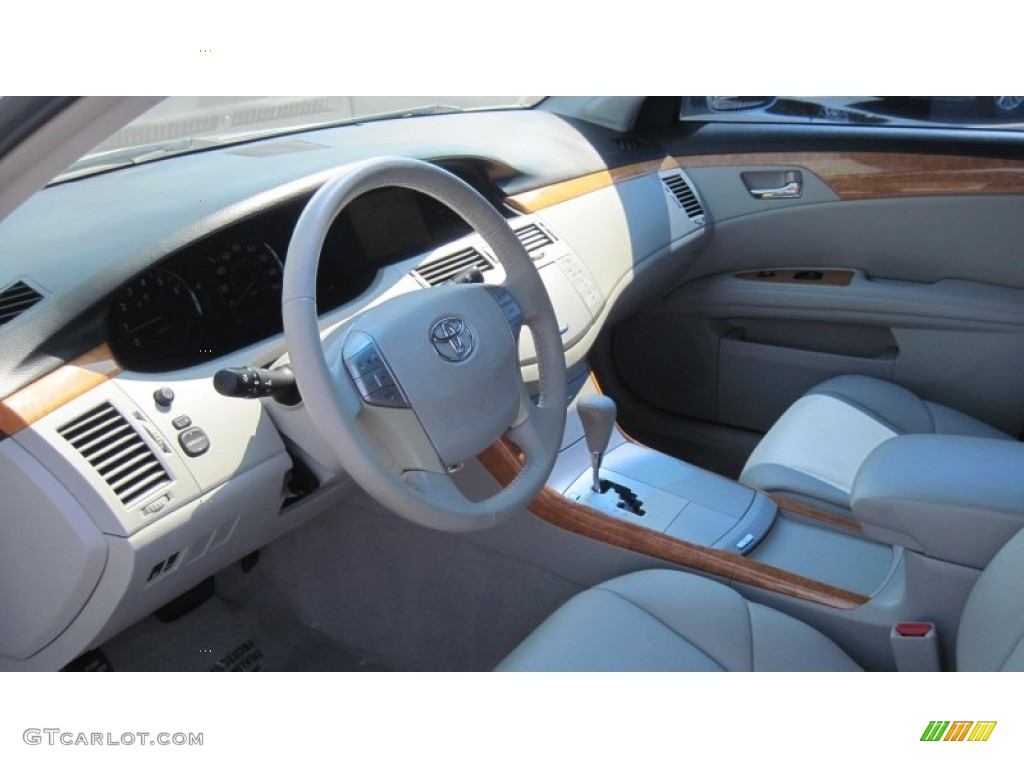 2006 Avalon XLS - Titanium Metallic / Light Gray photo #12
