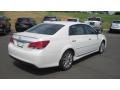 Blizzard White Pearl - Avalon Limited Photo No. 5