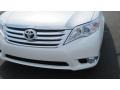 Blizzard White Pearl - Avalon Limited Photo No. 9
