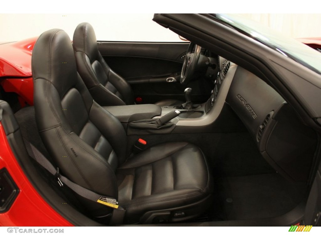 Ebony Black Interior 2006 Chevrolet Corvette Convertible Photo #54049754