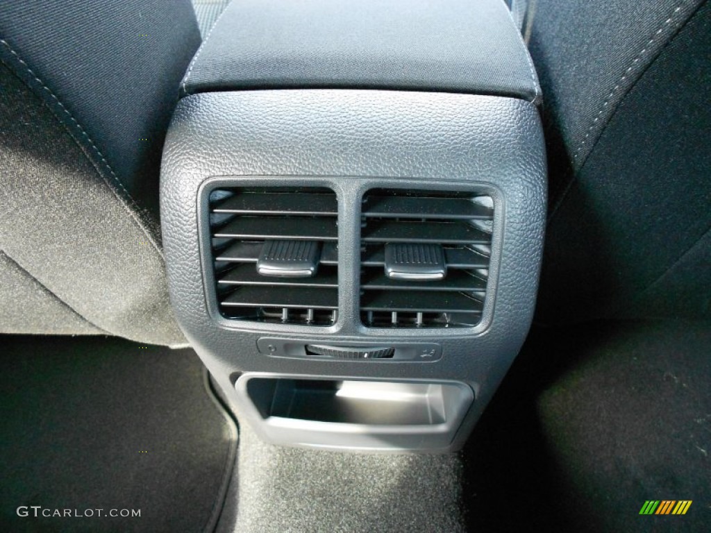 2012 Golf 2 Door TDI - Tornado Red / Titan Black photo #20