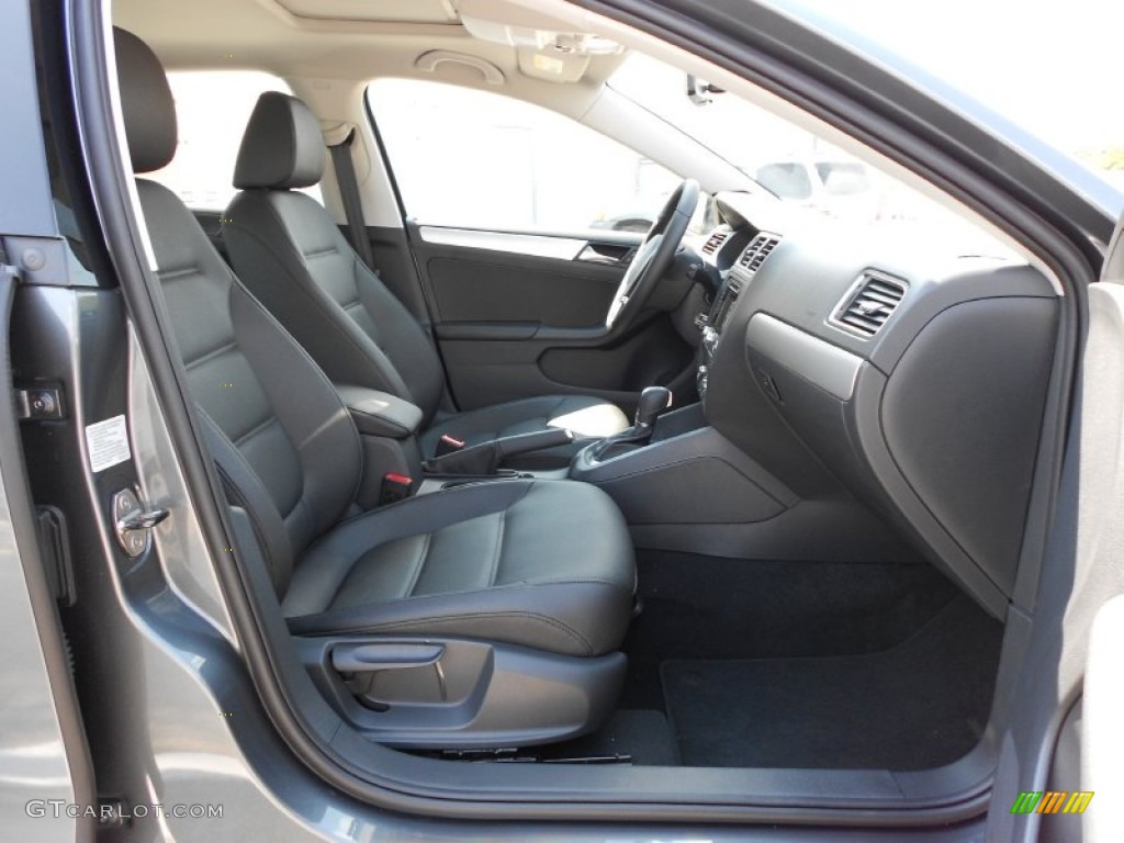 Titan Black Interior 2012 Volkswagen Jetta SEL Sedan Photo #54050159