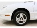 2005 Summit White Pontiac Sunfire Coupe  photo #15