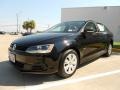 Black - Jetta SE Sedan Photo No. 3