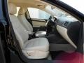Black - Jetta SE Sedan Photo No. 13