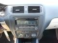 Black - Jetta SE Sedan Photo No. 17