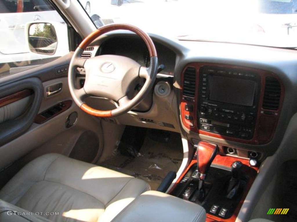 2002 LX 470 - Golden Pearl / Ivory photo #9
