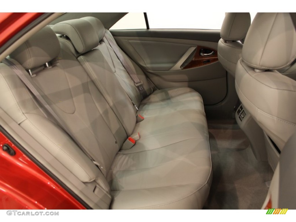 2009 Camry XLE - Barcelona Red Metallic / Ash photo #16