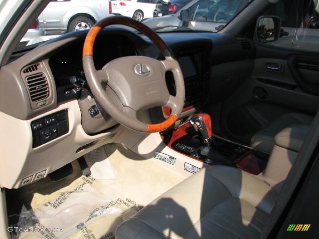 2002 LX 470 - Golden Pearl / Ivory photo #16