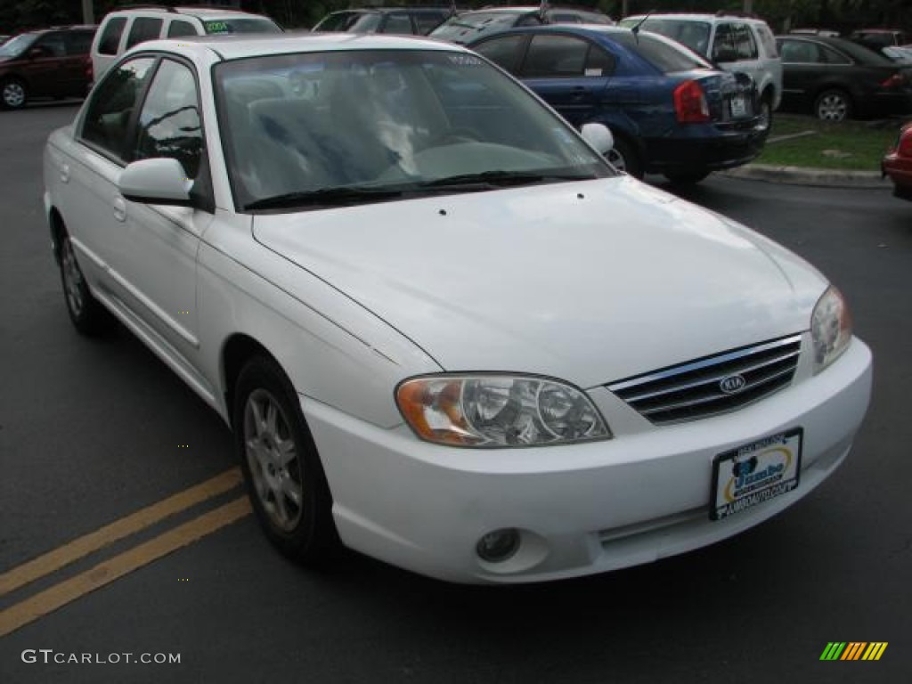 2002 Spectra LS Sedan - White / Gray photo #1