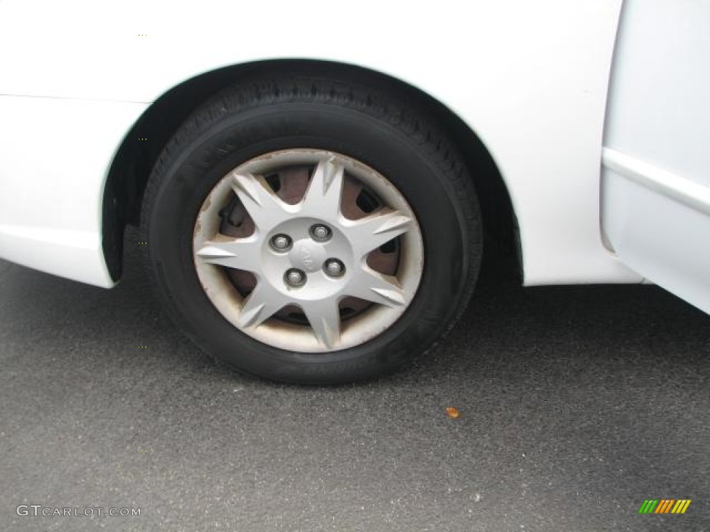 2002 Spectra LS Sedan - White / Gray photo #20