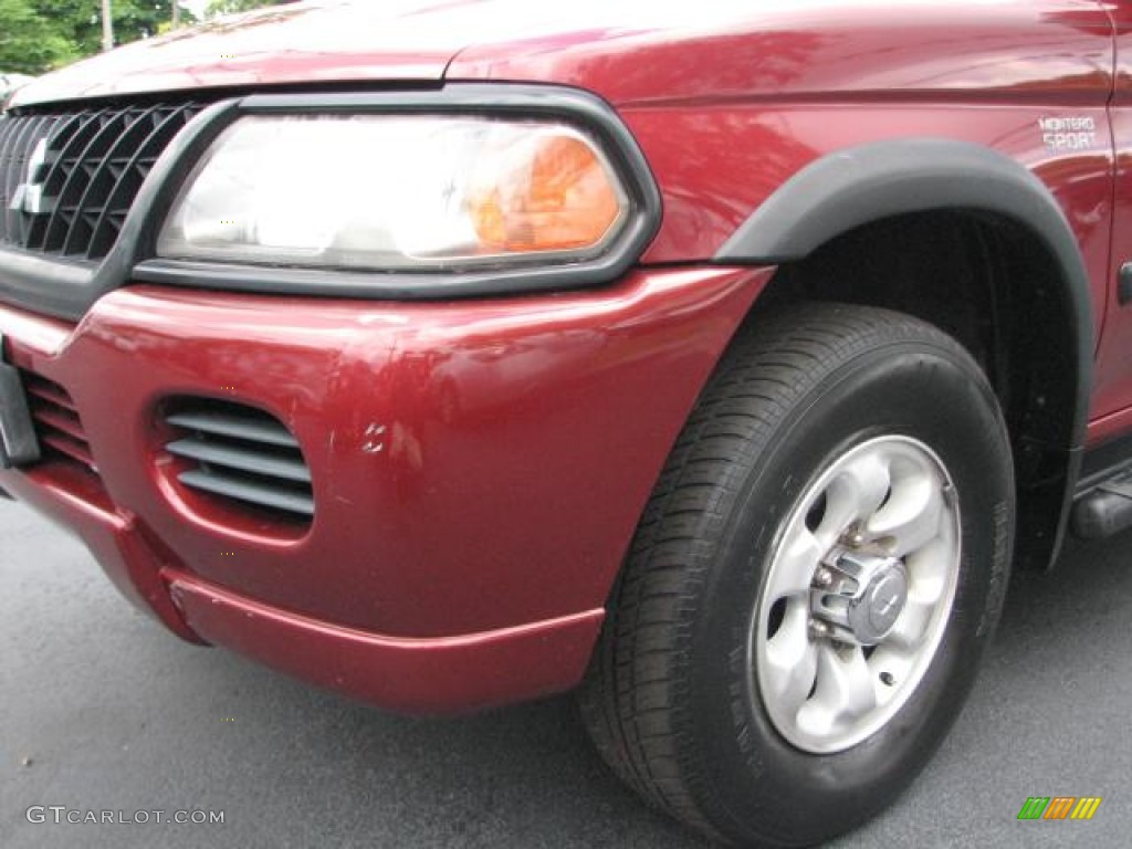 2003 Montero Sport ES - Cambridge Red Pearl / Gray photo #4