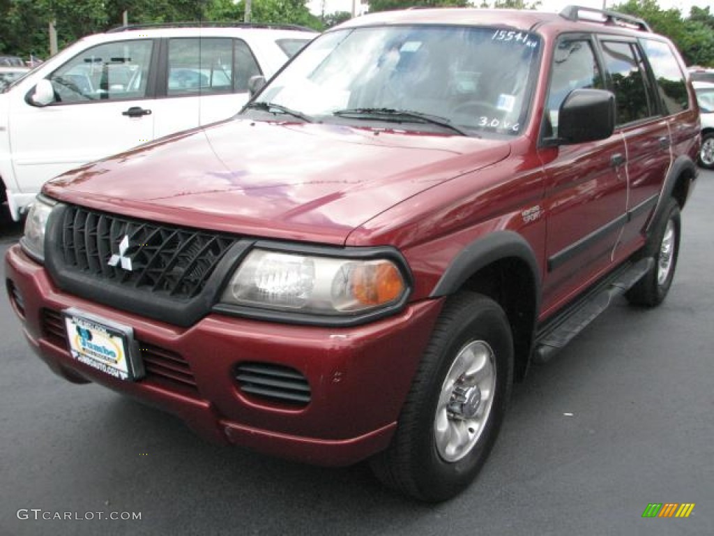 2003 Montero Sport ES - Cambridge Red Pearl / Gray photo #5