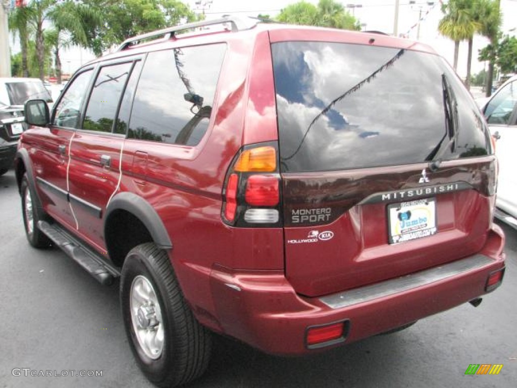 2003 Montero Sport ES - Cambridge Red Pearl / Gray photo #7