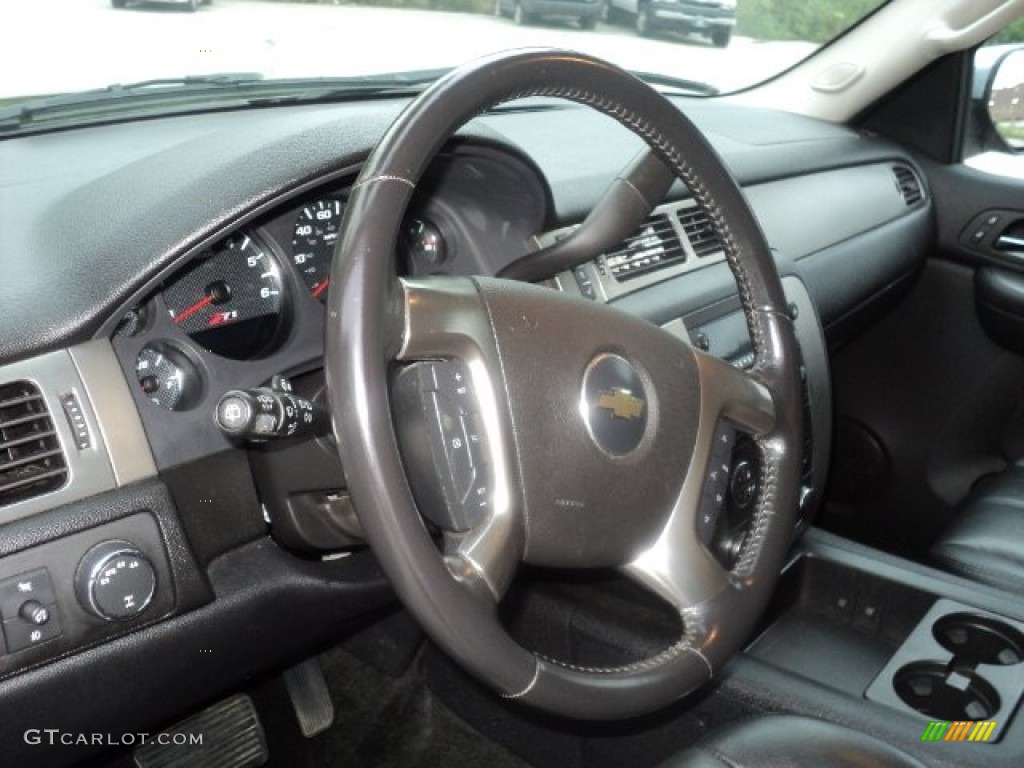 2007 Chevrolet Tahoe Z71 4x4 Ebony Steering Wheel Photo #54058486