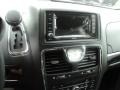 2012 Brilliant Black Crystal Pearl Chrysler Town & Country Touring - L  photo #9