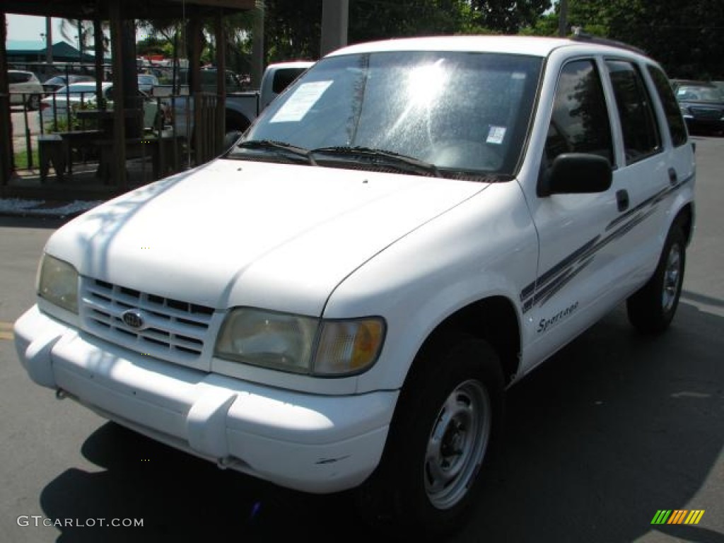 1997 Sportage  - Crystal White / Gray photo #5