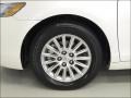 Super White - Camry Hybrid Photo No. 24
