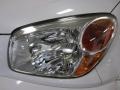 Super White - RAV4 4WD Photo No. 4