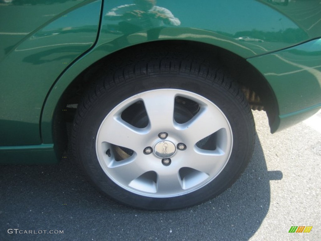 2002 Ford Focus ZX5 Hatchback Wheel Photo #54064859