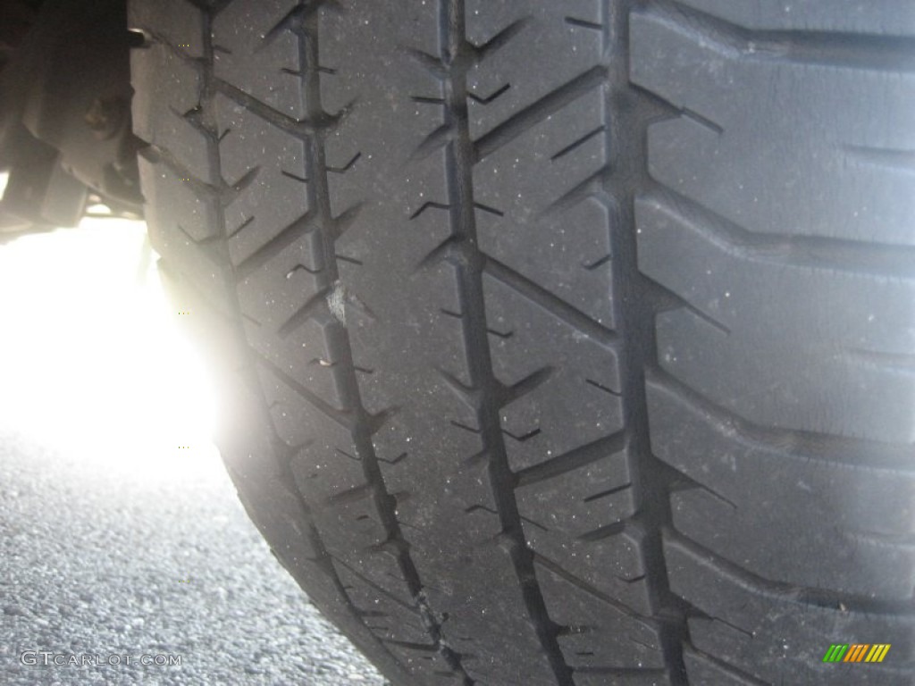 2002 Focus ZX5 Hatchback - Grabber Green Metallic / Dark Charcoal photo #41