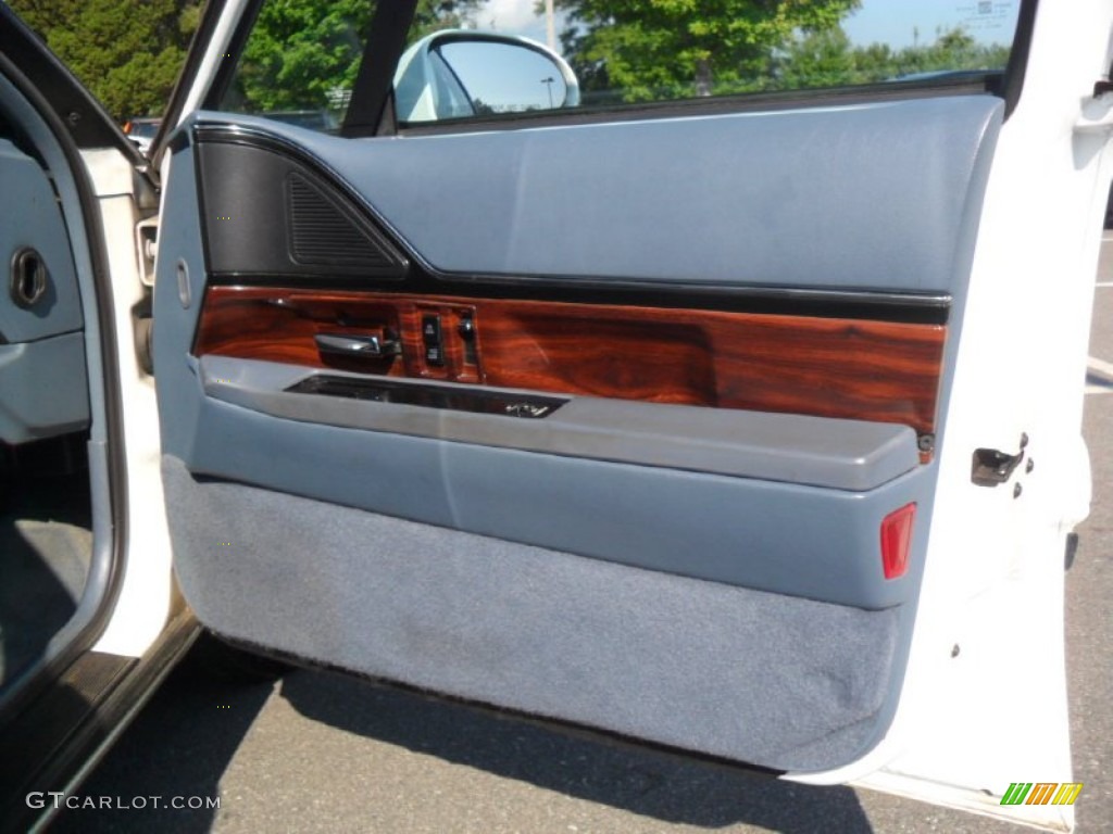 1997 LeSabre Custom - White / Adriatic Blue photo #18