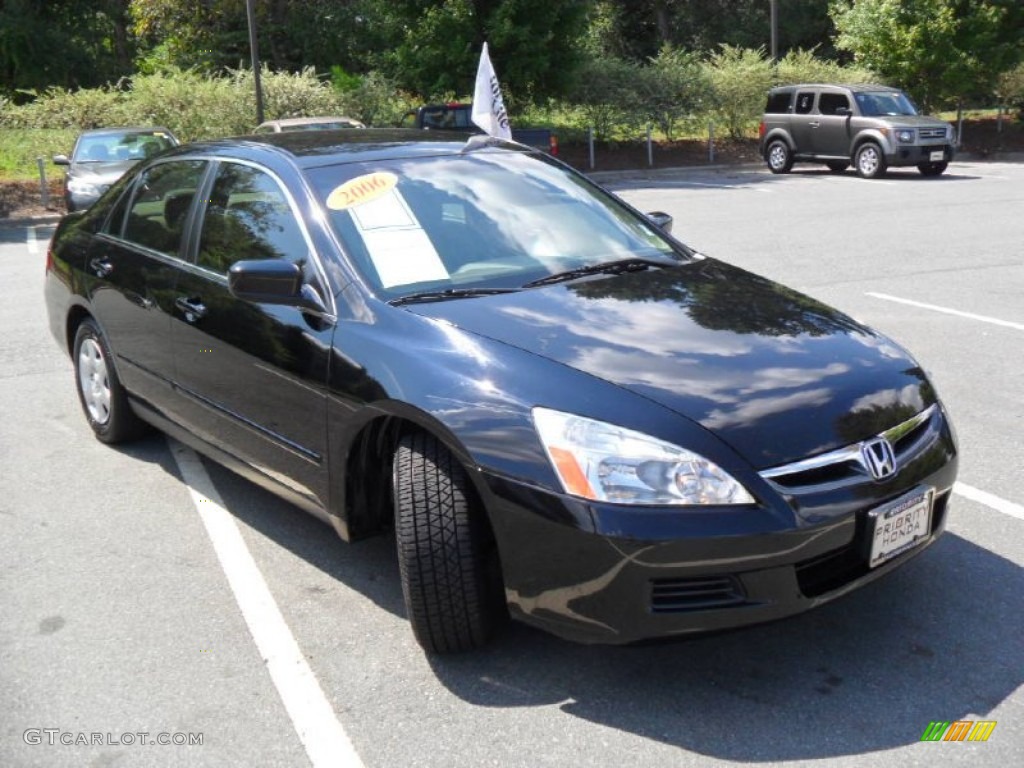 2006 Accord LX Sedan - Nighthawk Black Pearl / Ivory photo #5