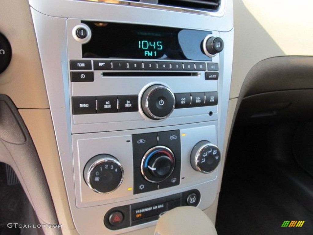 2011 Chevrolet Malibu LS Audio System Photo #54069522