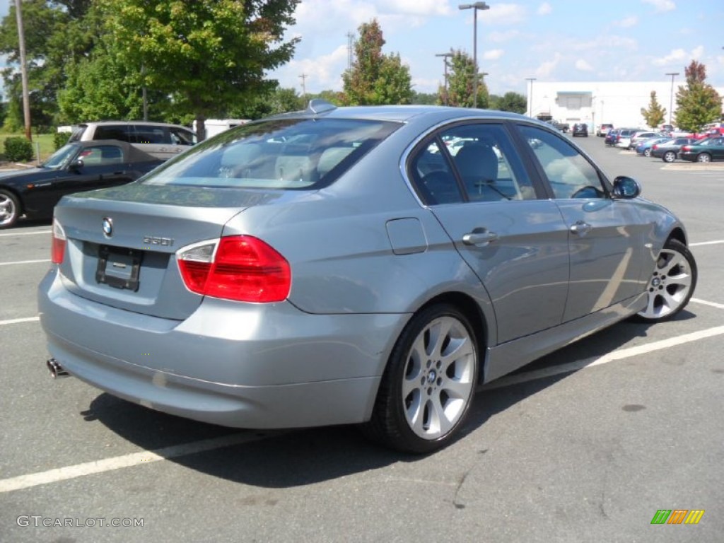 2006 3 Series 330i Sedan - Quartz Blue Metallic / Grey photo #4