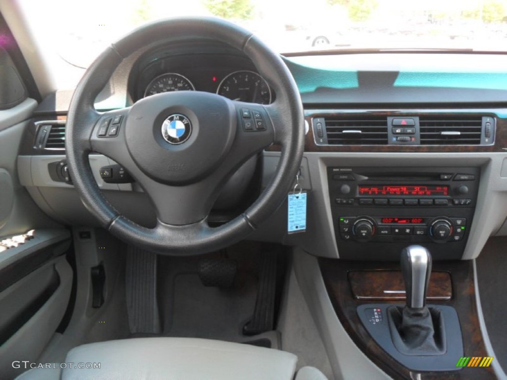 2006 3 Series 330i Sedan - Quartz Blue Metallic / Grey photo #15