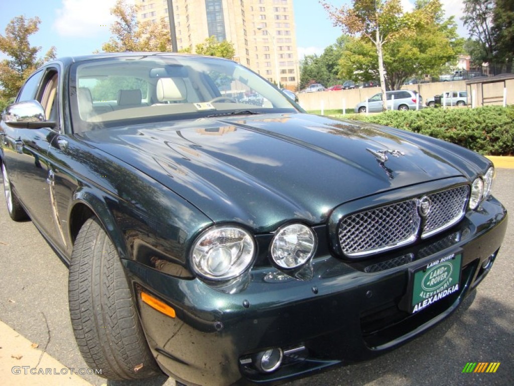 2008 XJ Vanden Plas - Botanical Green / Ivory/Mocha photo #11